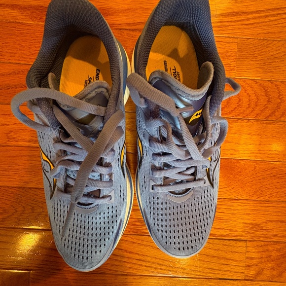 Saucony Endorphin Speed 3 Size 7.5 - Picture 2 of 5